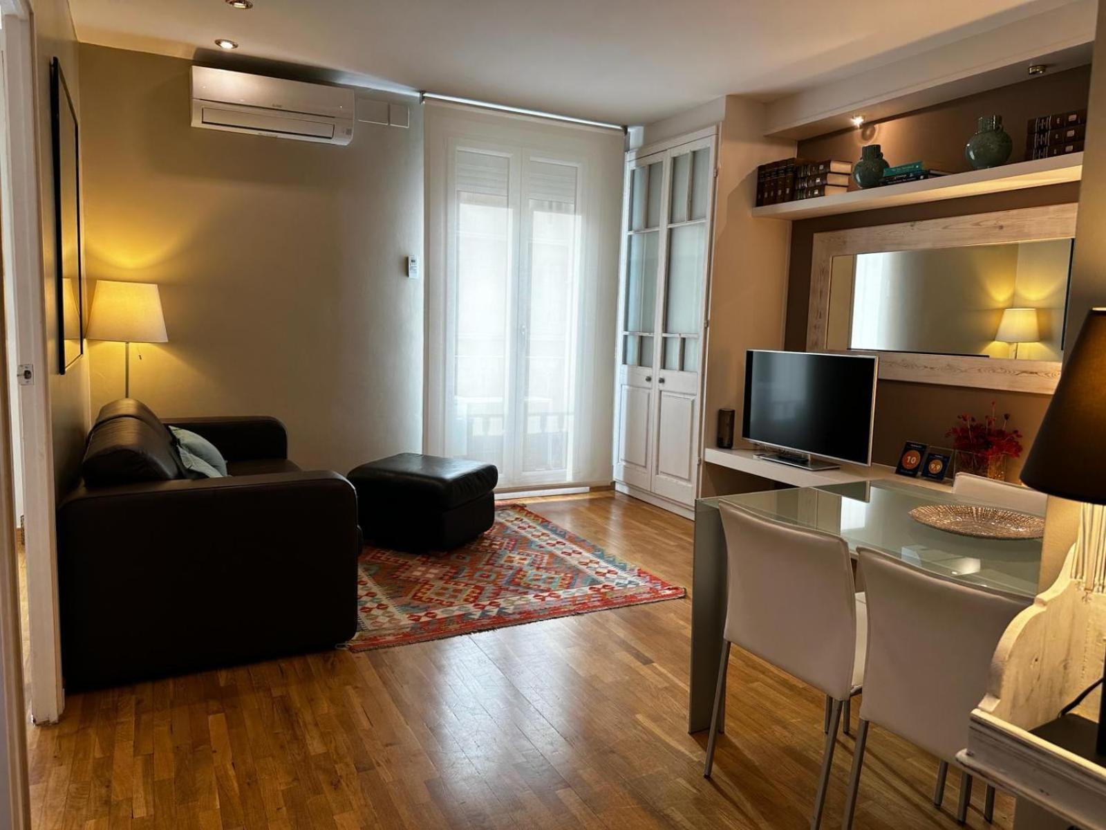 Petit Rossello Apartment Барселона Екстериор снимка