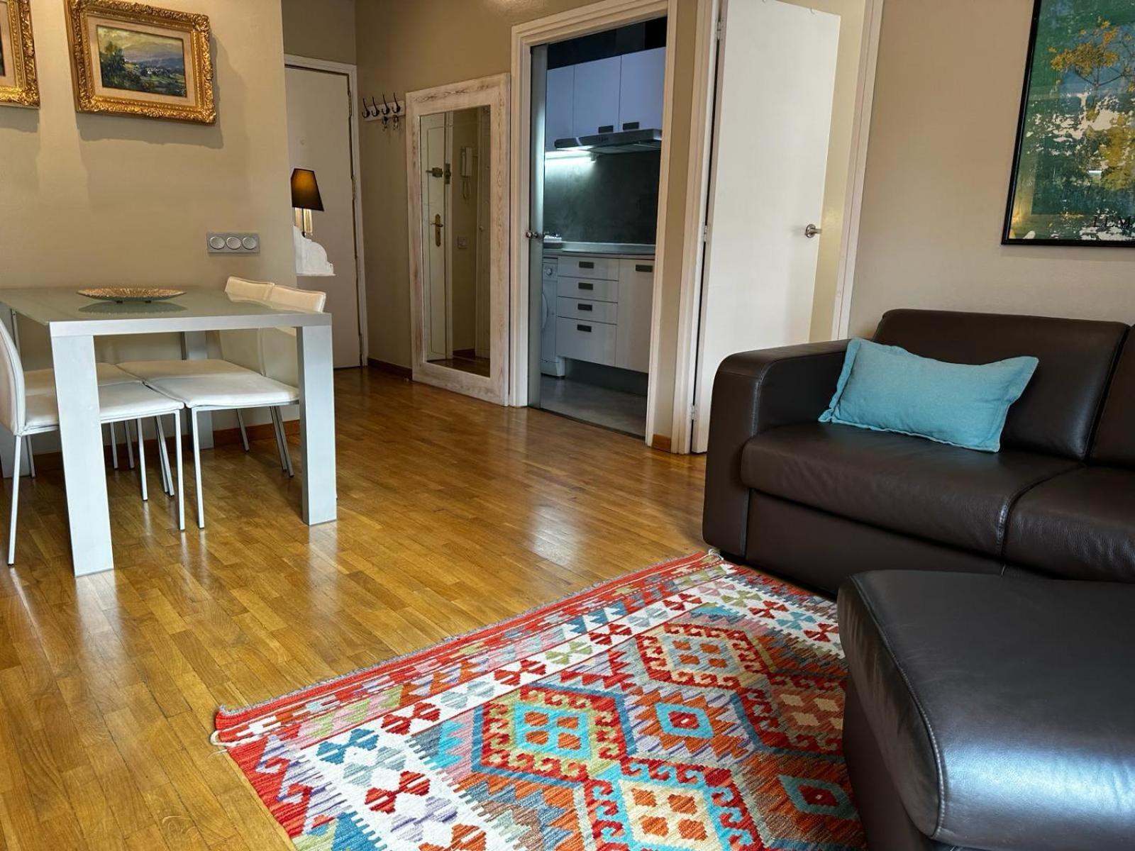 Petit Rossello Apartment Барселона Екстериор снимка