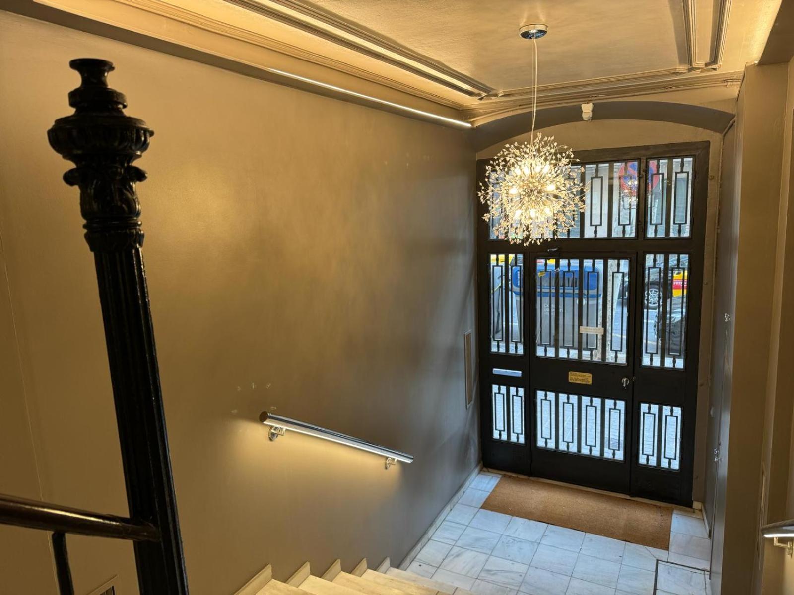 Petit Rossello Apartment Барселона Екстериор снимка